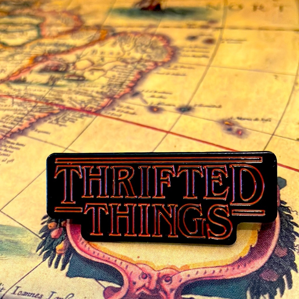 Thrift Lovers Pin